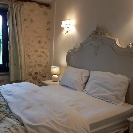 Holiday home La Pipistrelle Rudeau-Ladosse
